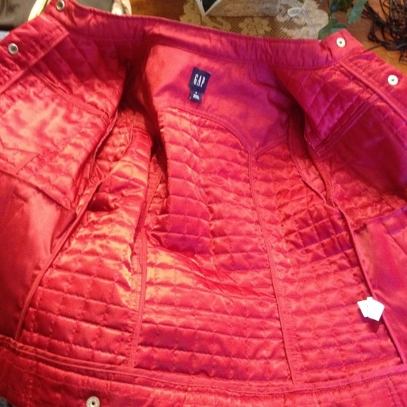 GAP retro red Quilted Snap Jacket coat - Picture 7 of 8